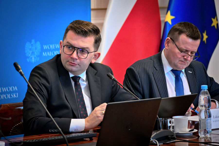 Obraz dla aktualności o tytule: MUW Kraków: "Panel ekspercki w sprawie wystąpienia potencjalnych podtopień na terenach pogórniczych w gminach powiatu olkuskiego".